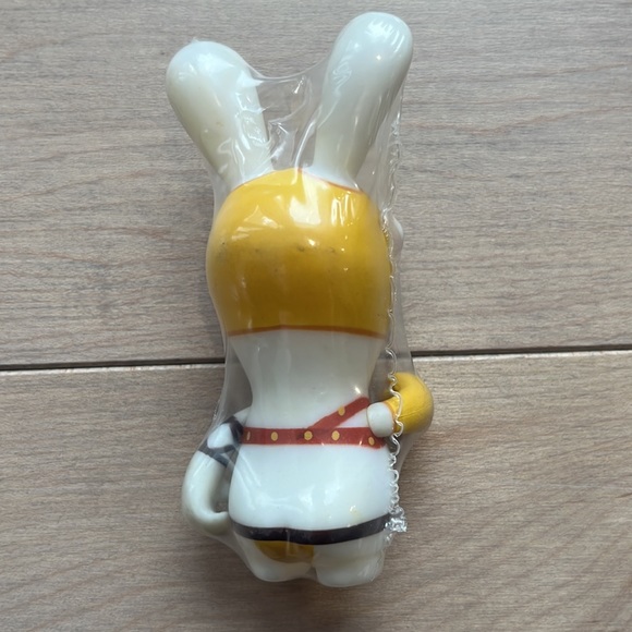 Rabbids spartan toy - Picture 4 of 4